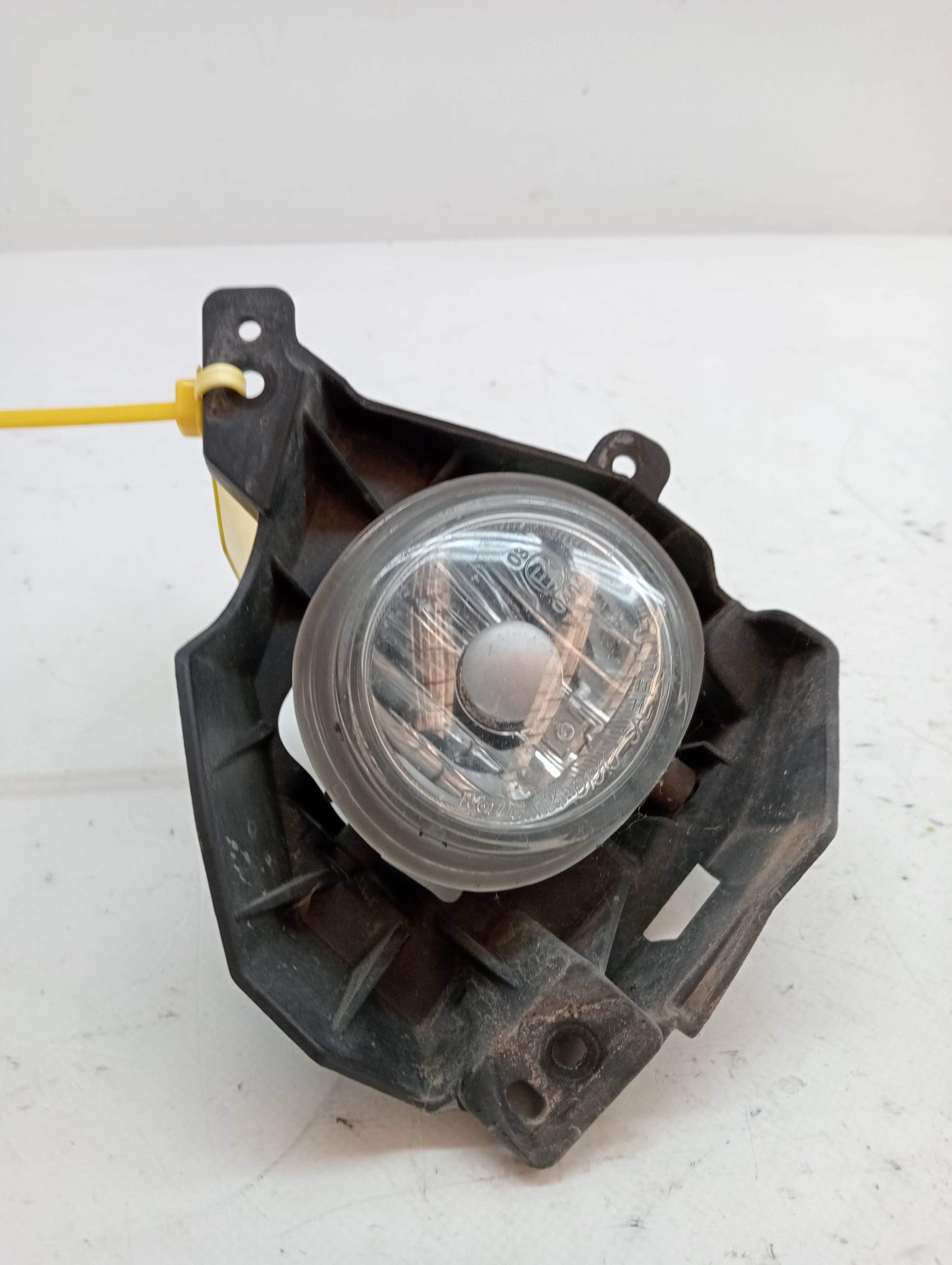 Faro antiniebla izquierdo MAZDA 2 LIM