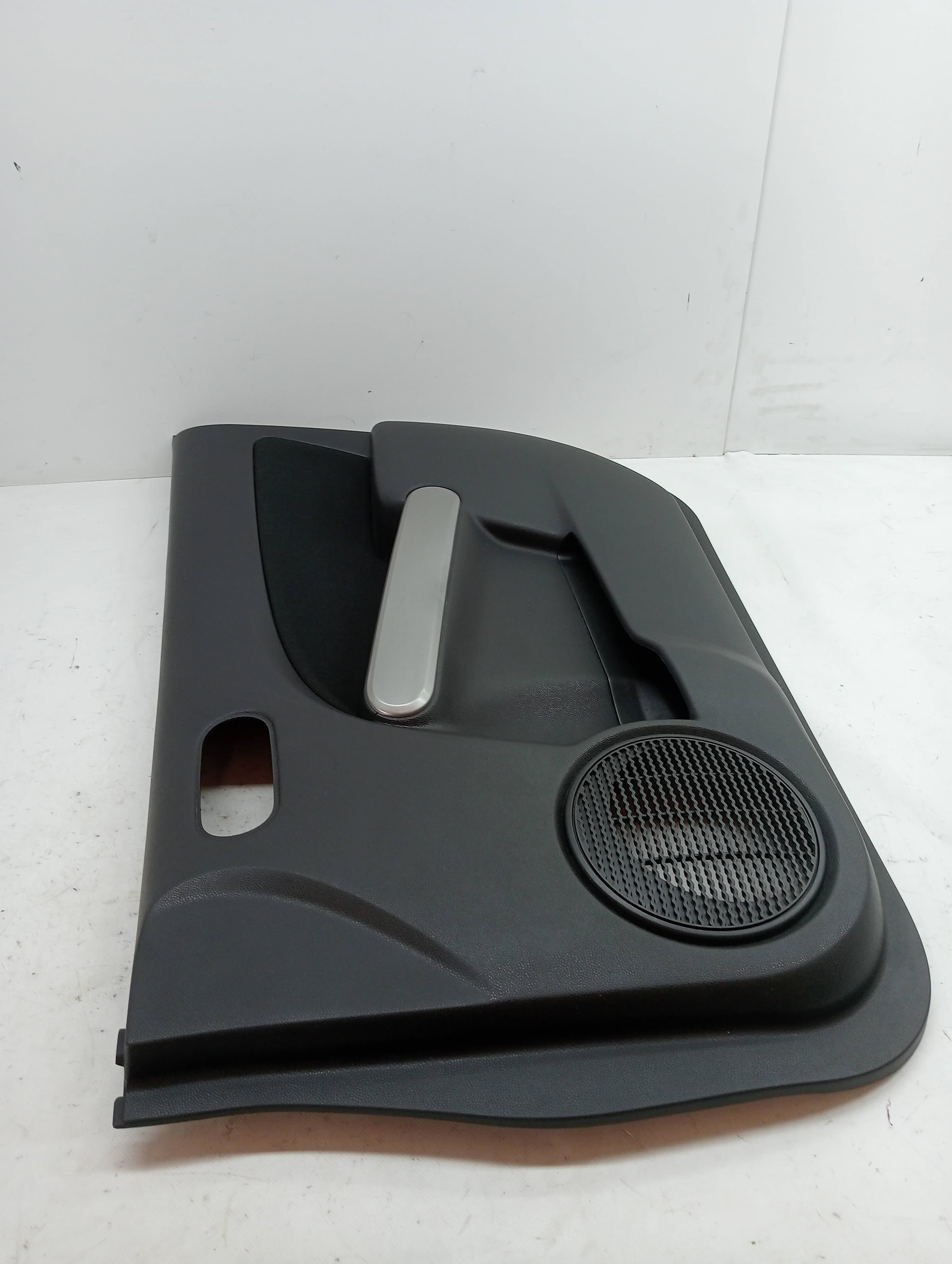 Guarnecido puerta delantera derecha MAZDA 2 LIM