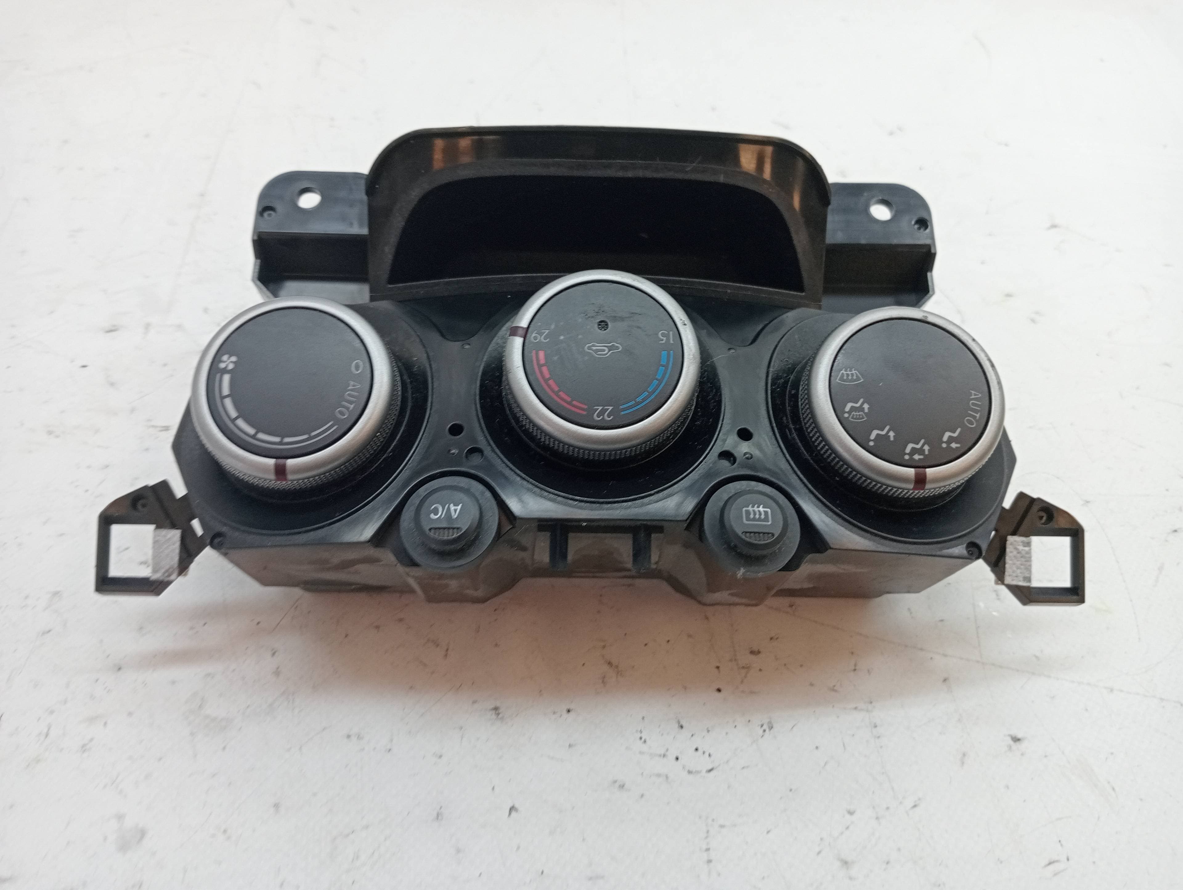 Recambio MAZDA 2 LIM ref. DP7661190