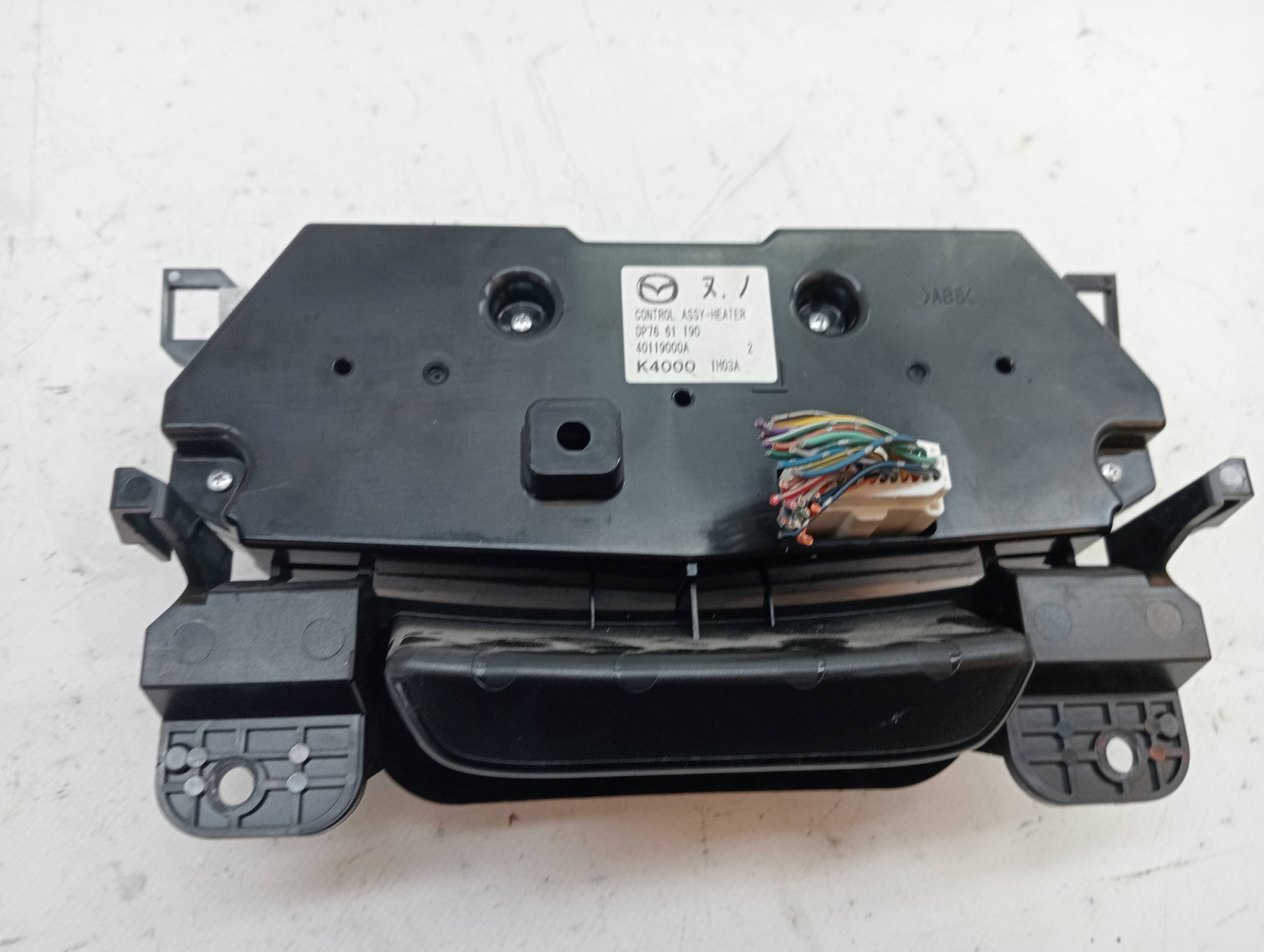Recambio MAZDA 2 LIM ref. DP7661190 2