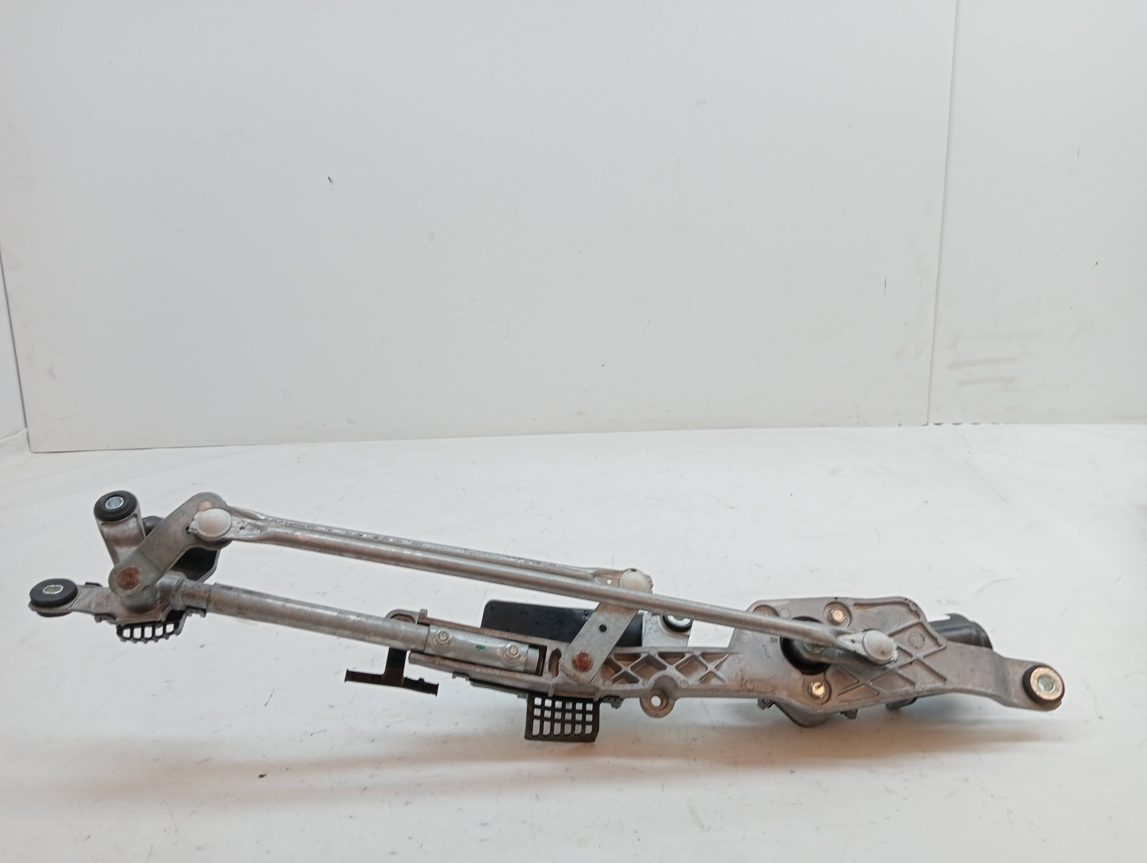 Motor limpia delantero MAZDA 2 LIM