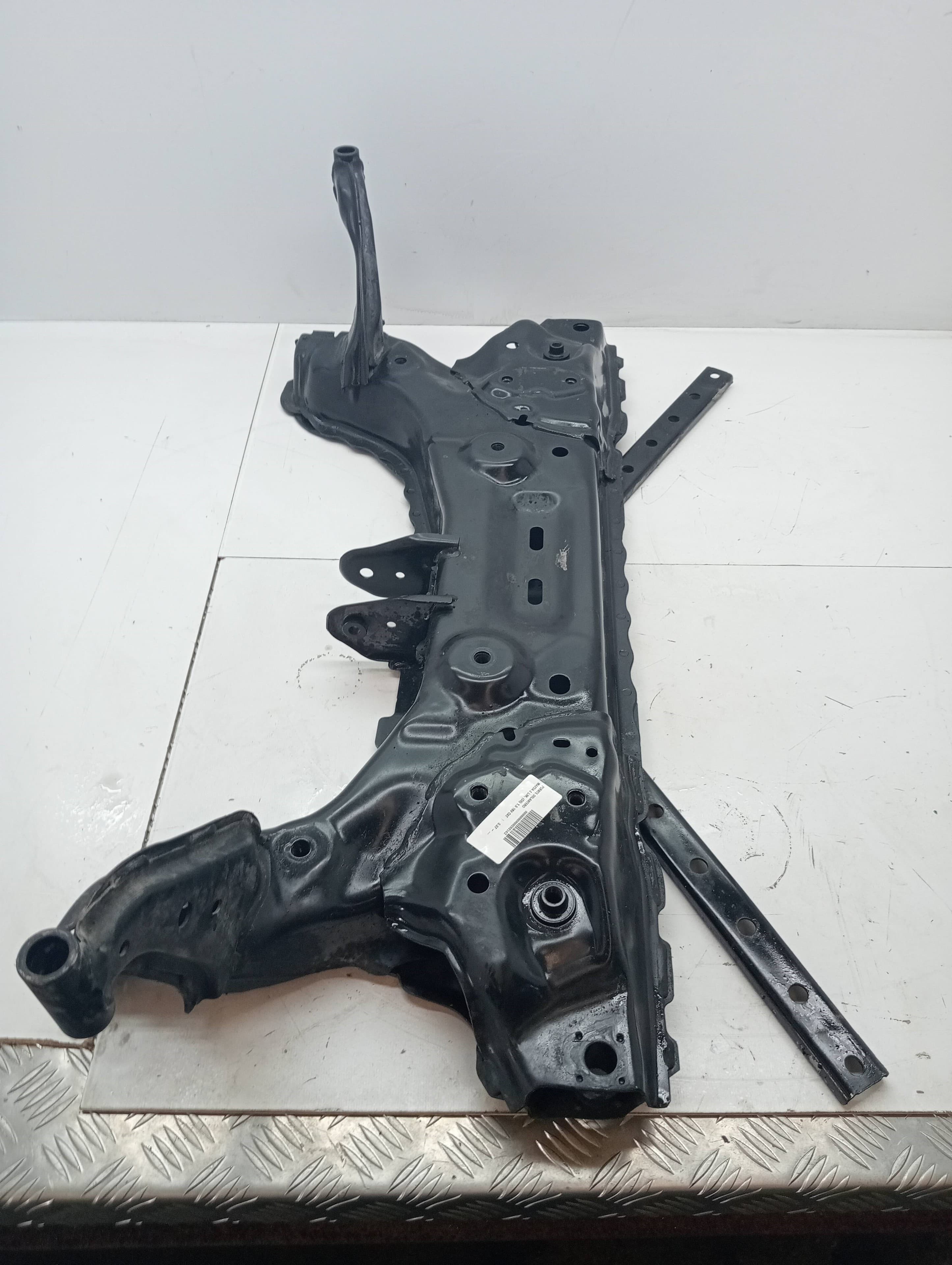 Puente delantero MAZDA 2 LIM 4