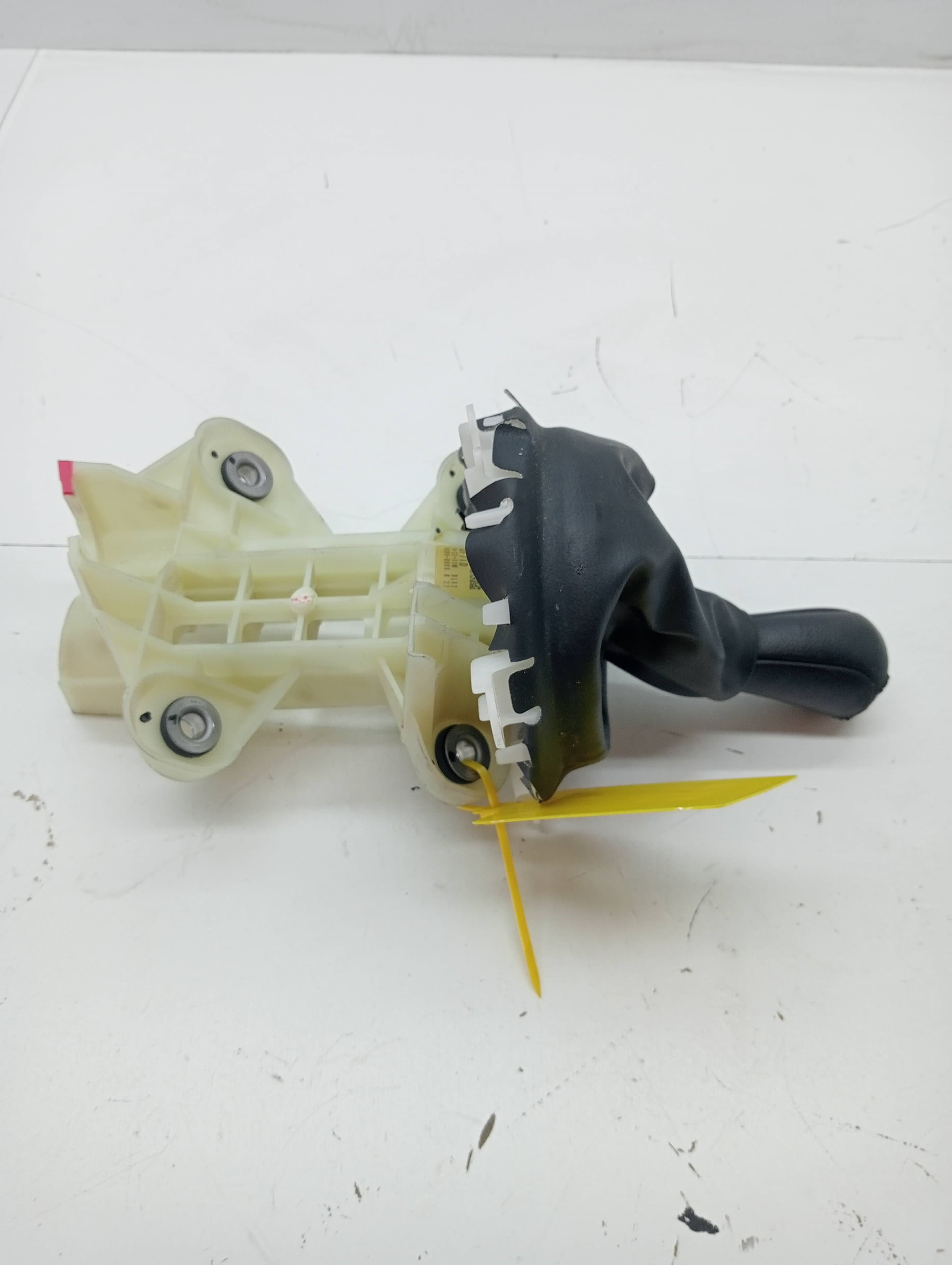 Pomo palanca cambio MAZDA 2 LIM 3