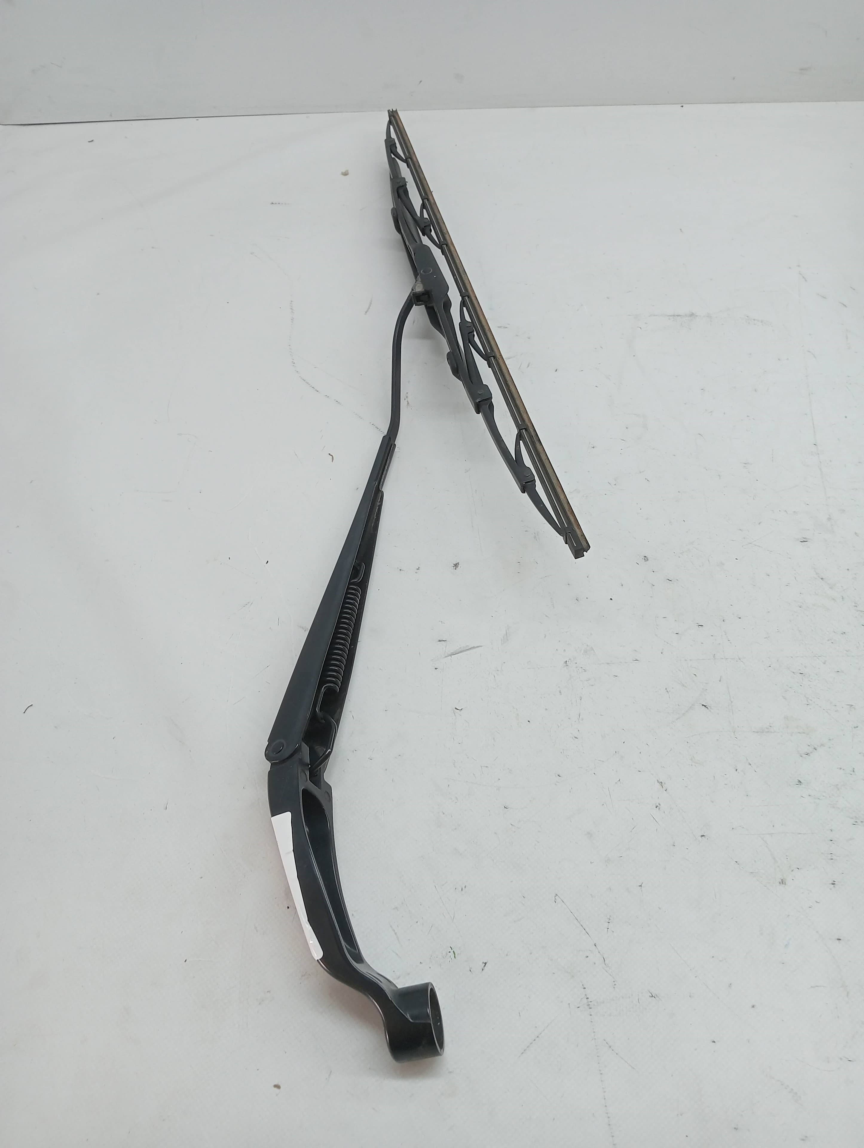 Brazo limpia delantero izquierdo MAZDA 2 LIM
