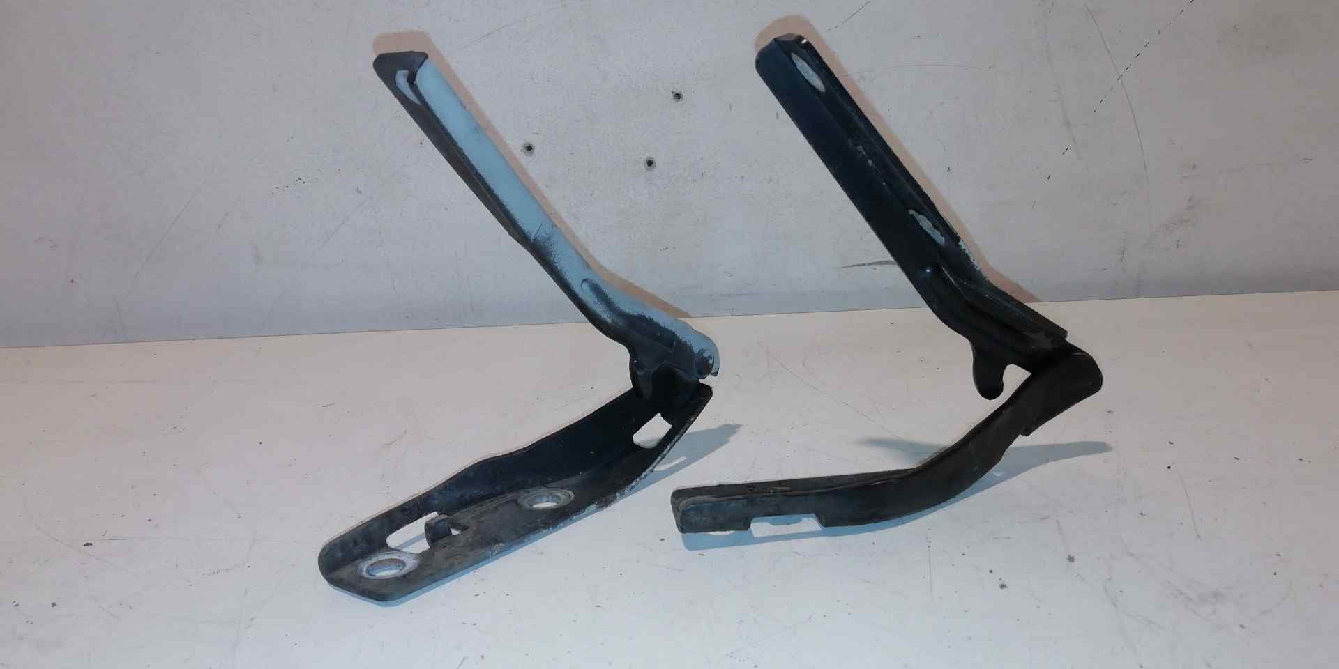 Plastico PEUGEOT 206 BERLINA 3