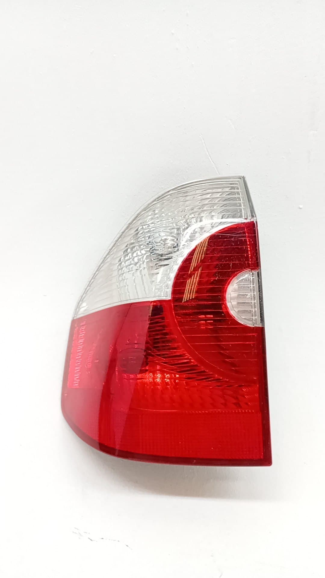 Piloto trasero izquierdo BMW X3 (E83)