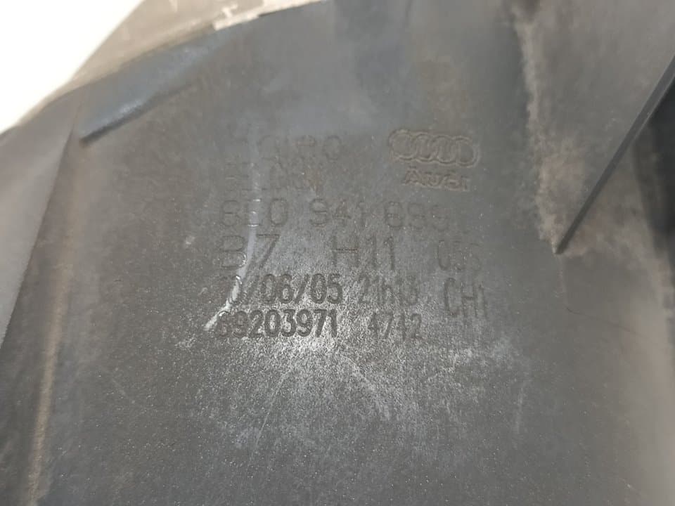 Faro antiniebla izquierdo AUDI A4 BERLINA (8E) 4