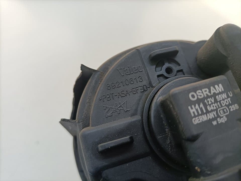 Faro antiniebla izquierdo AUDI A4 BERLINA (8E) 3