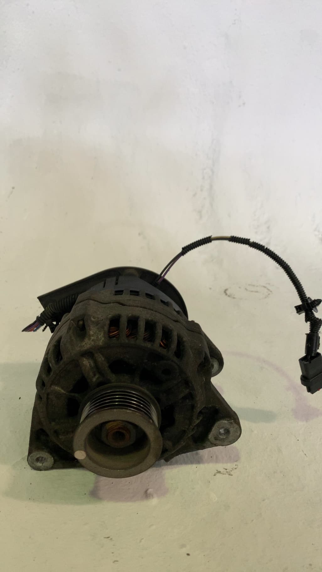 Alternador FORD KA (CCQ) 4