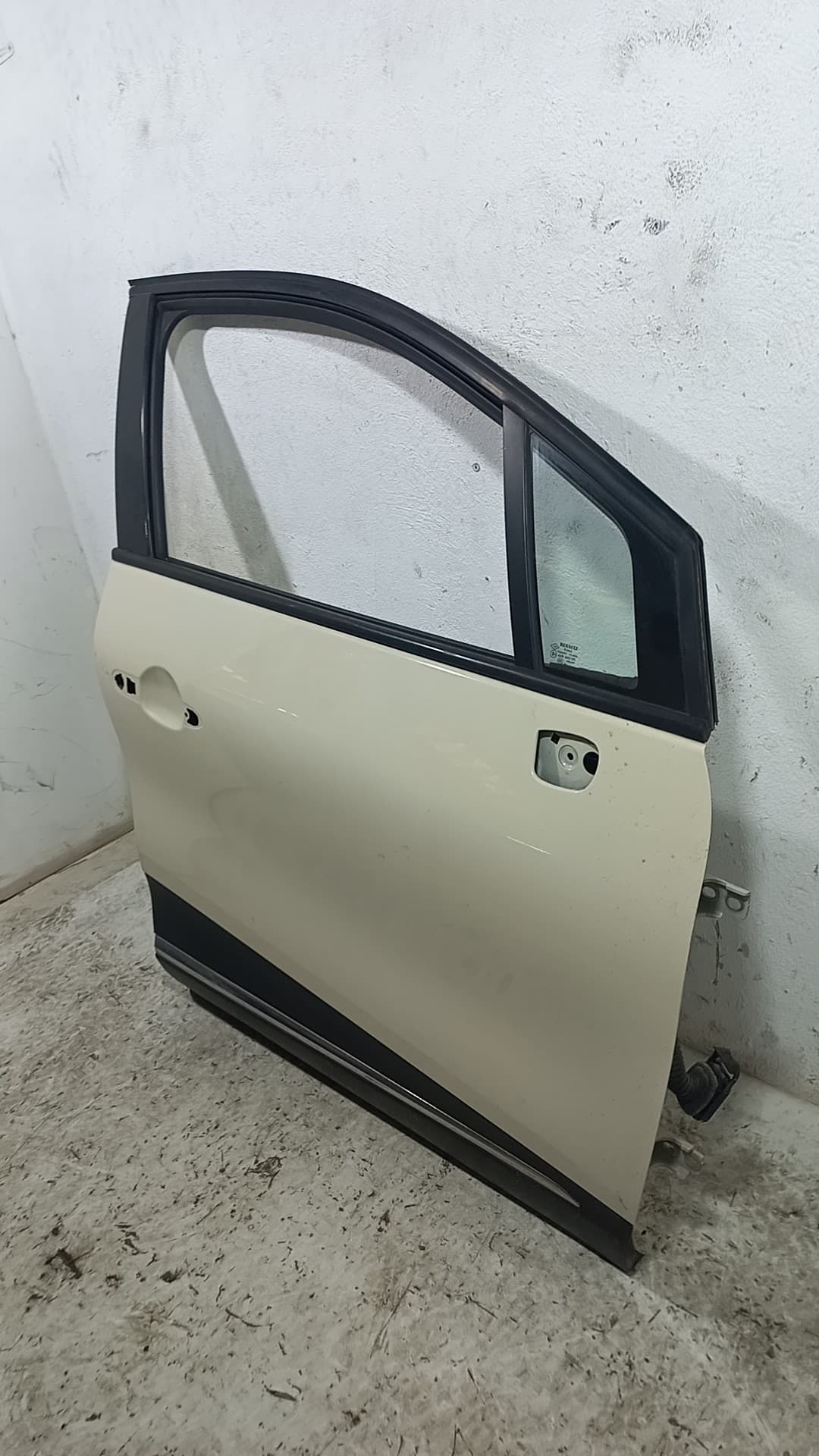 Puerta delantera derecha RENAULT CAPTUR 4