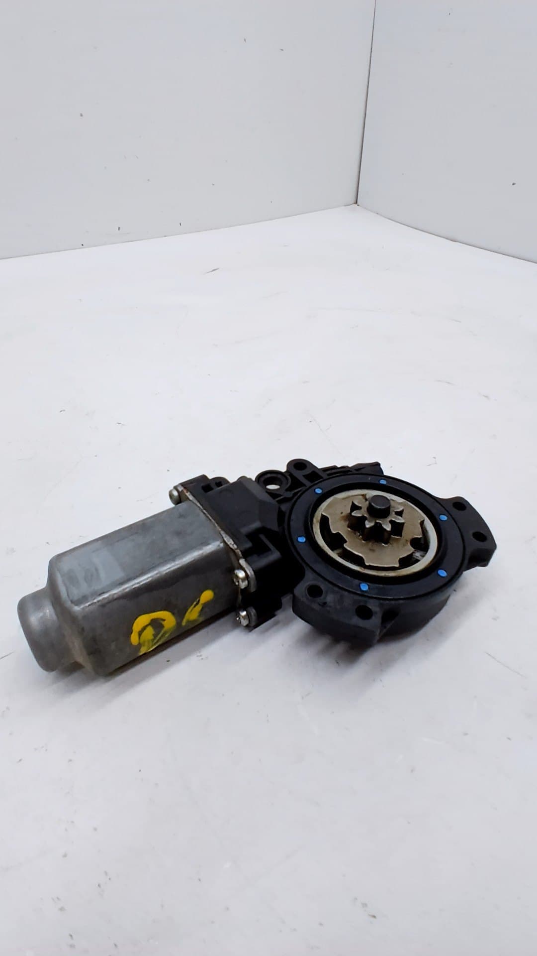 Motor elevalunas delantero derecho KIA SPORTAGE III (SL) 4