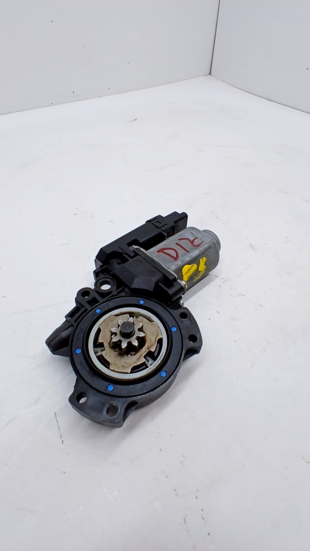 Motor elevalunas delantero izquierdo KIA SPORTAGE III (SL) 4