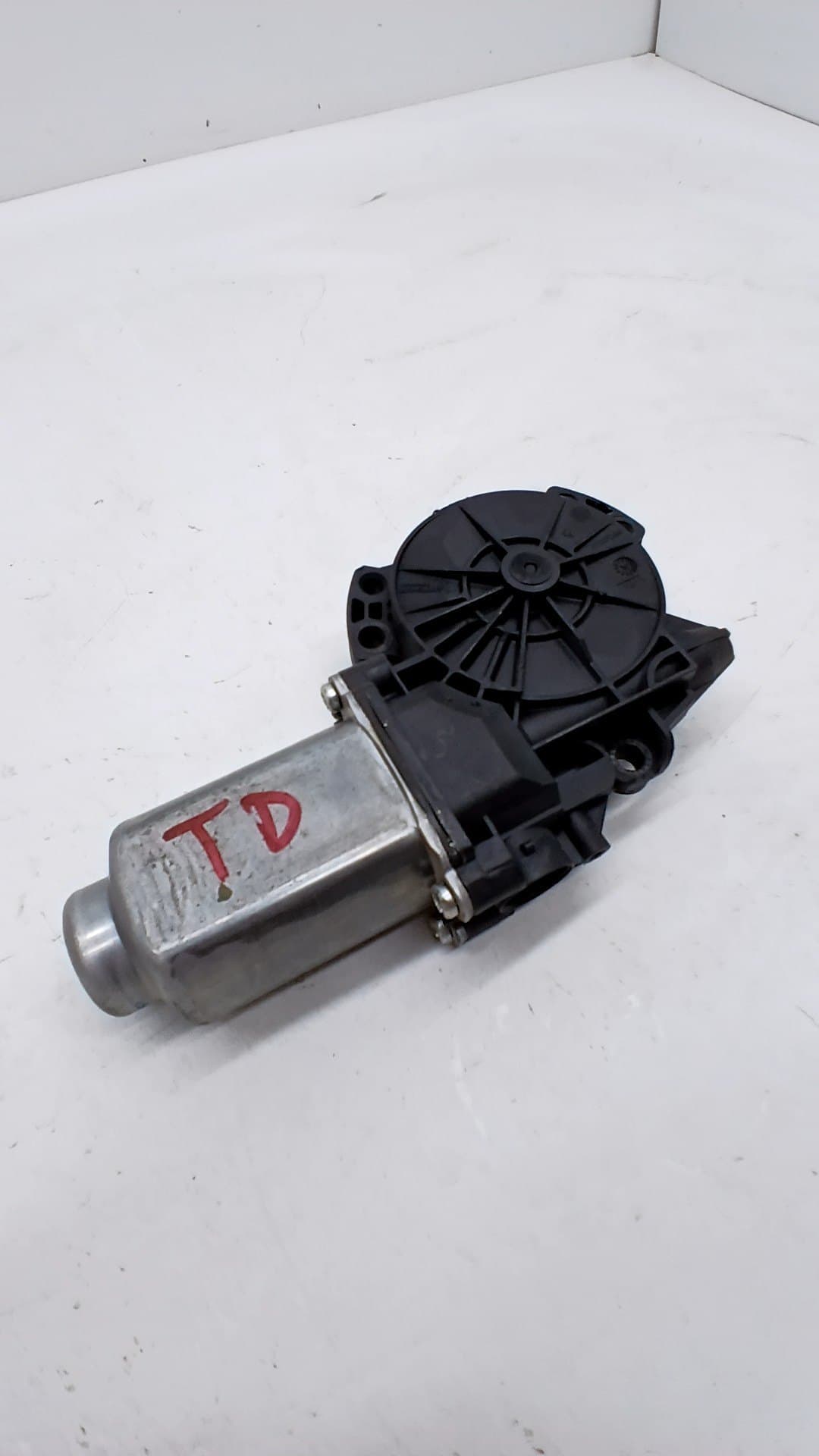 Motor elevalunas trasero derecho KIA SPORTAGE III (SL)