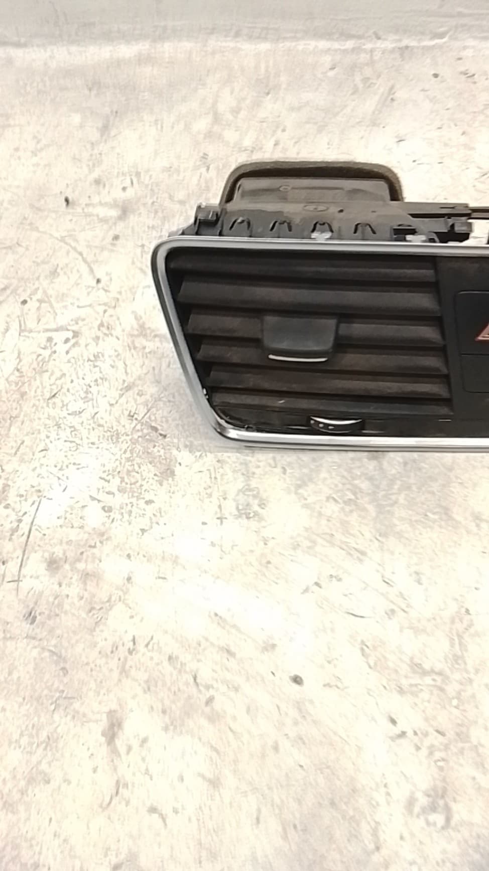 Recambio AUDI Q3 (8U) ref. 8U1820951E 5