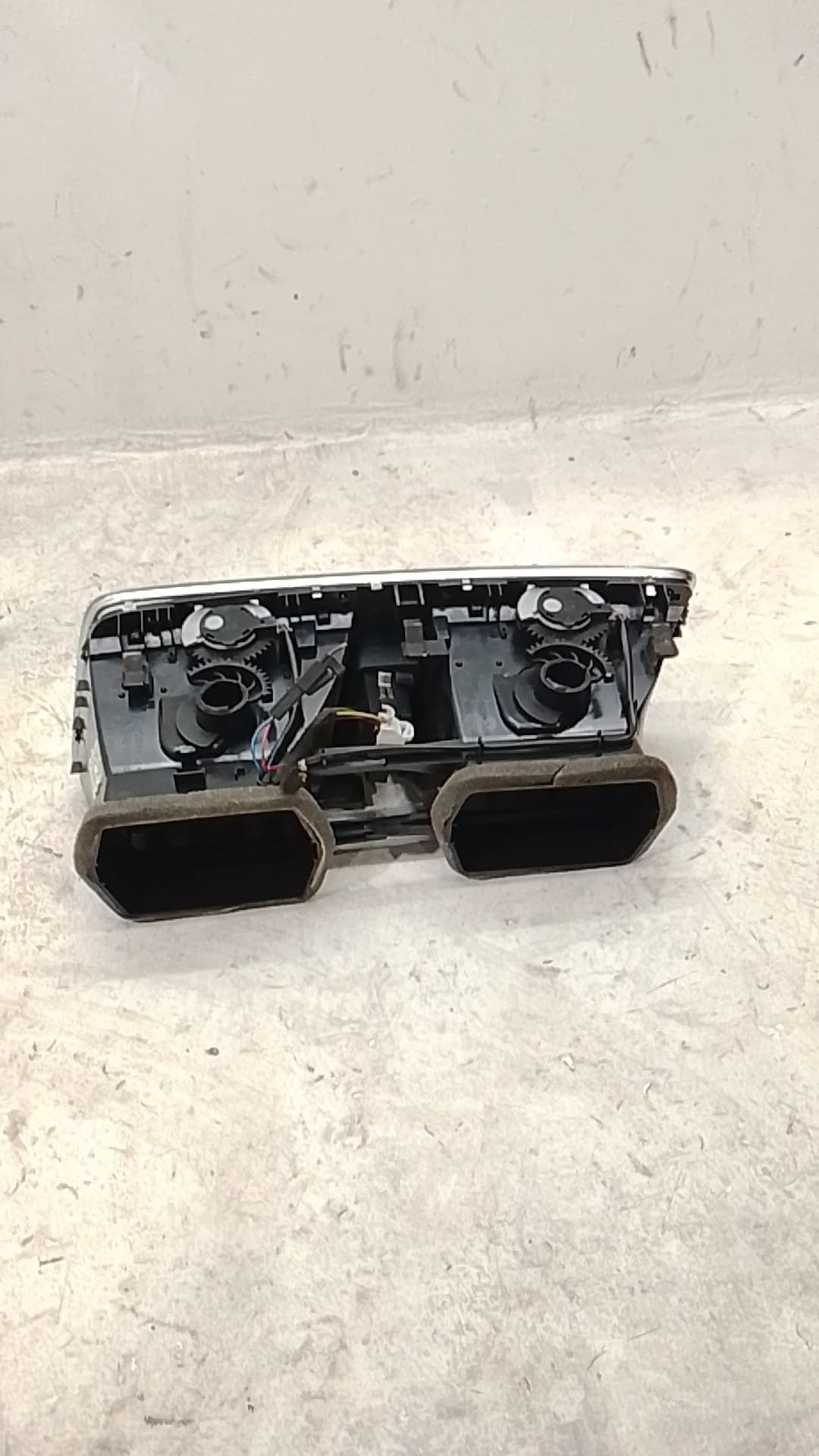 Recambio AUDI Q3 (8U) ref. 8U1820951E 2