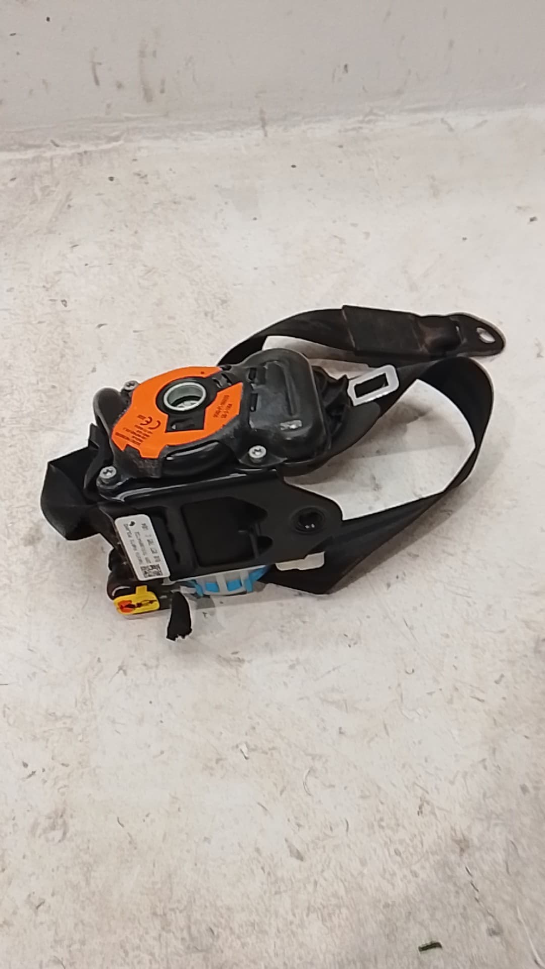 Cinturon seguridad delantero izquierdo AUDI Q3 (8U) 2