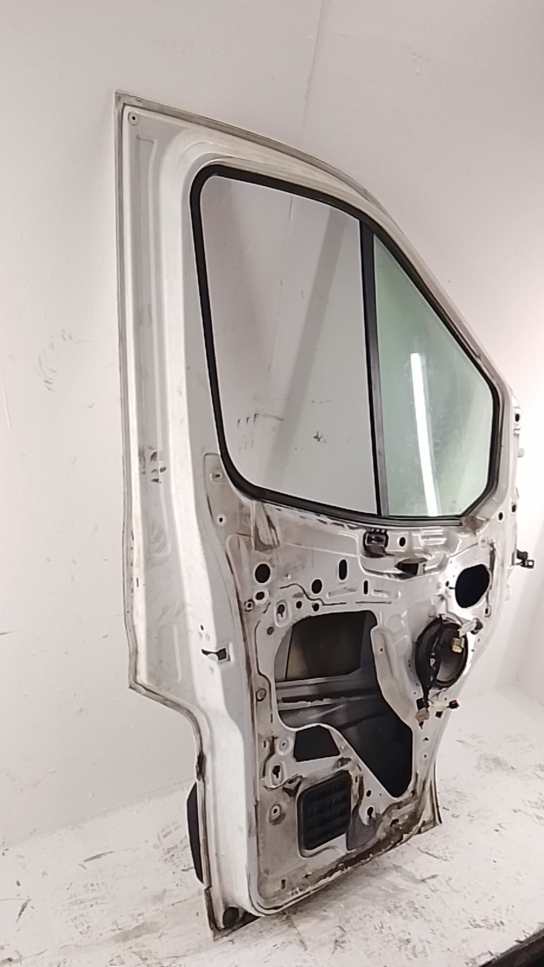 Puerta delantera izquierda FORD TRANSIT 2
