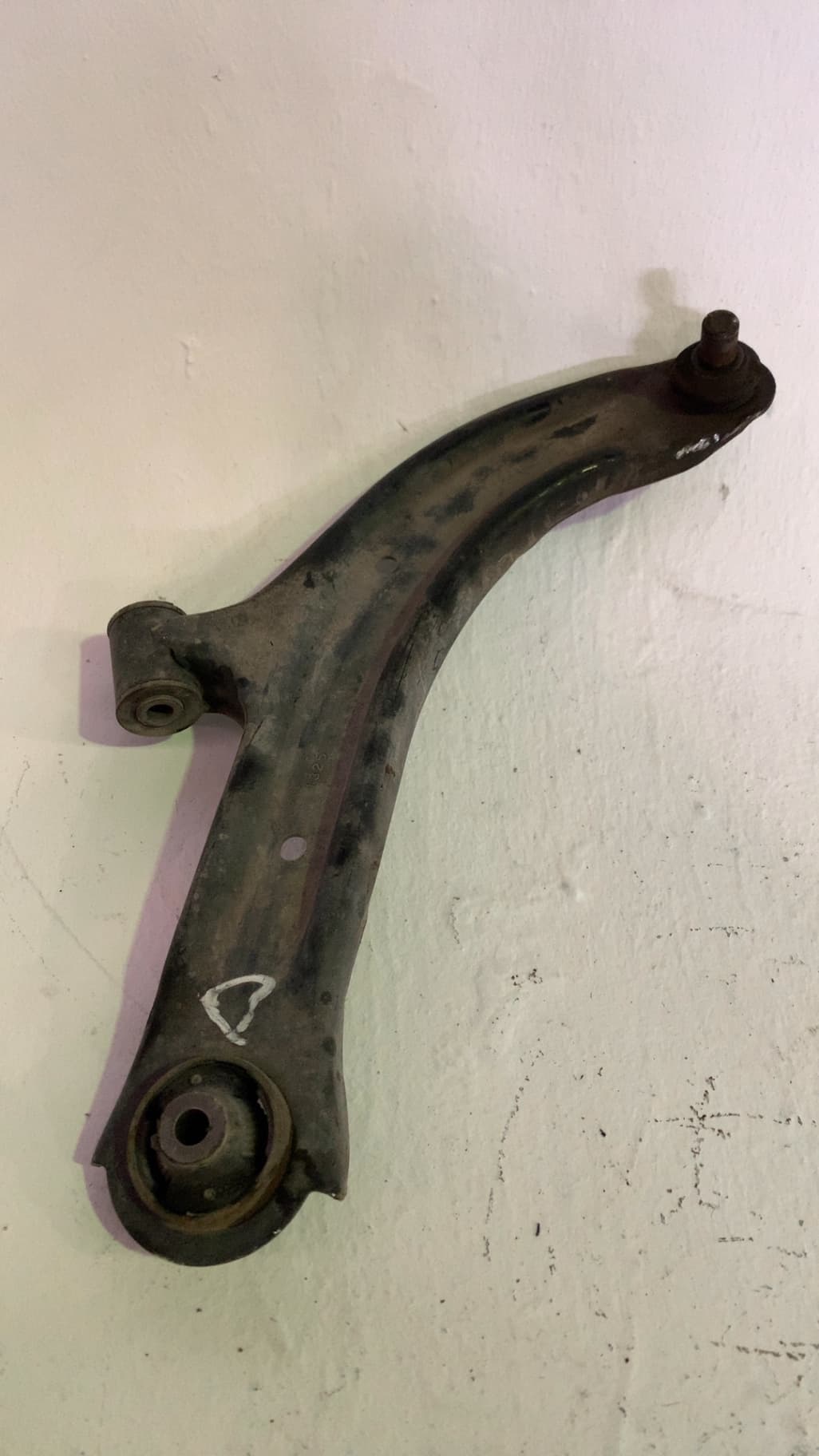 Brazo suspension inferior delantero derecho NISSAN NV 200 (M20)