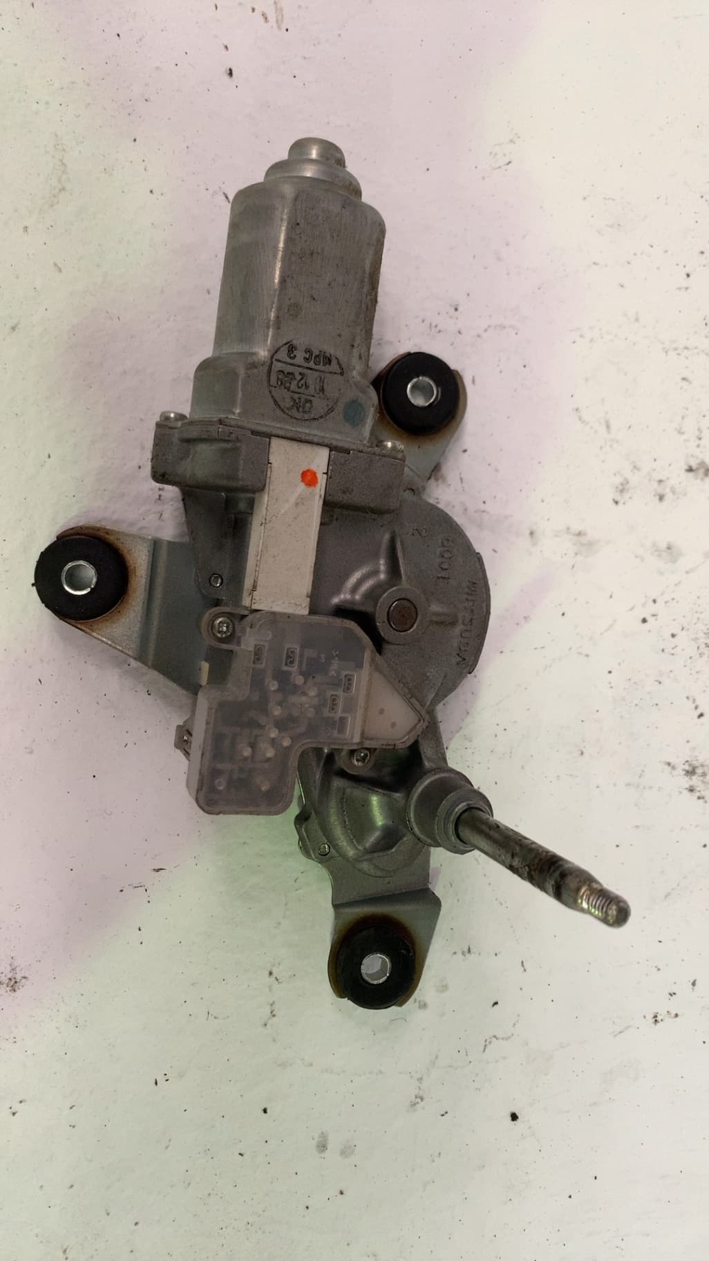 Motor limpia trasero NISSAN NV 200 (M20)