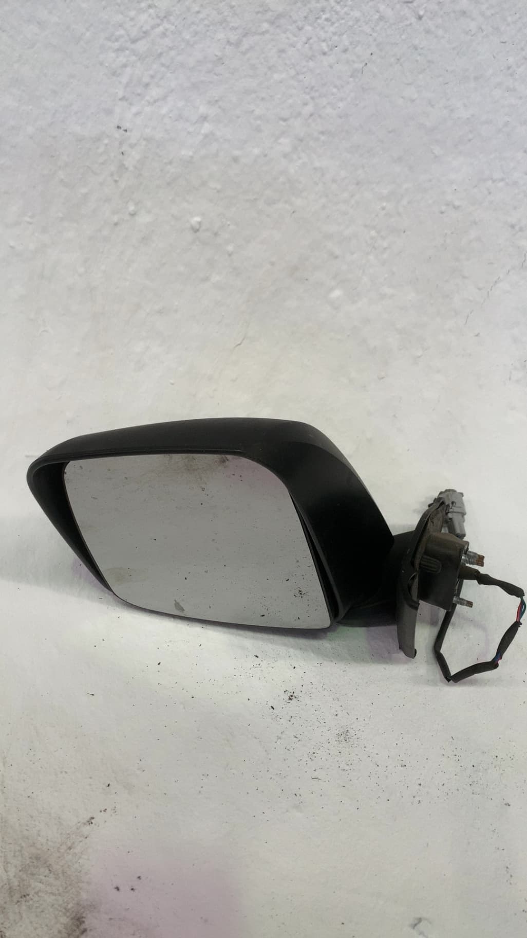 Retrovisor izquierdo NISSAN NV 200 (M20)