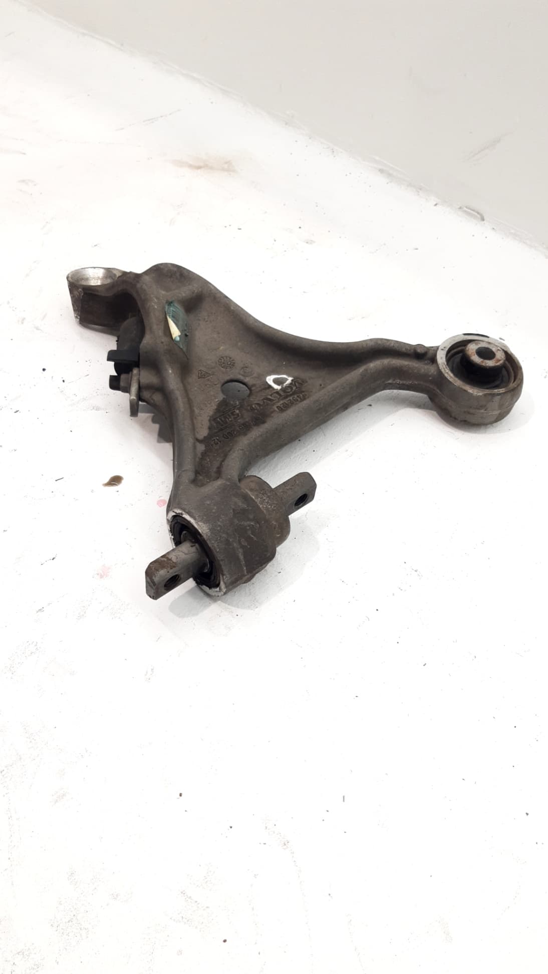 Brazo suspension inferior delantero derecho VOLVO S60 BERLINA 3