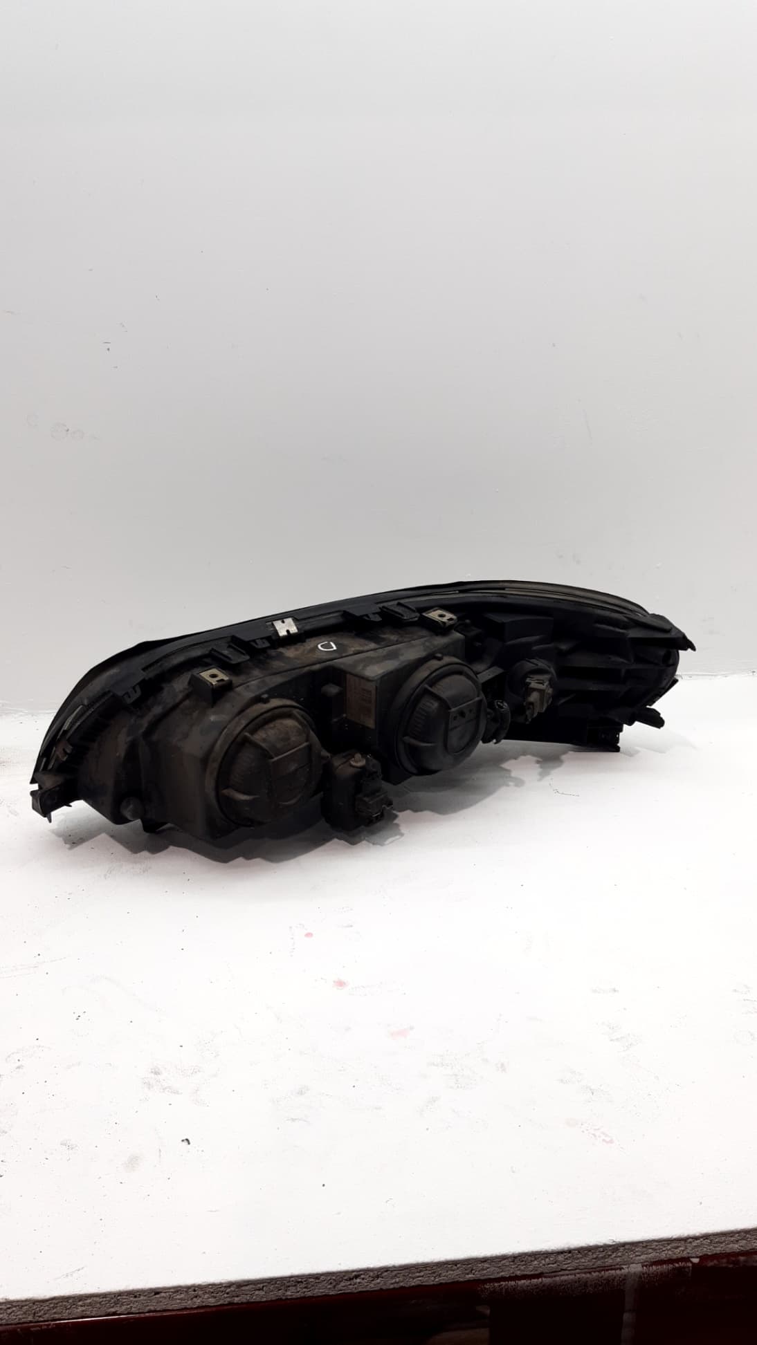 Faro derecho VOLVO S60 BERLINA 3