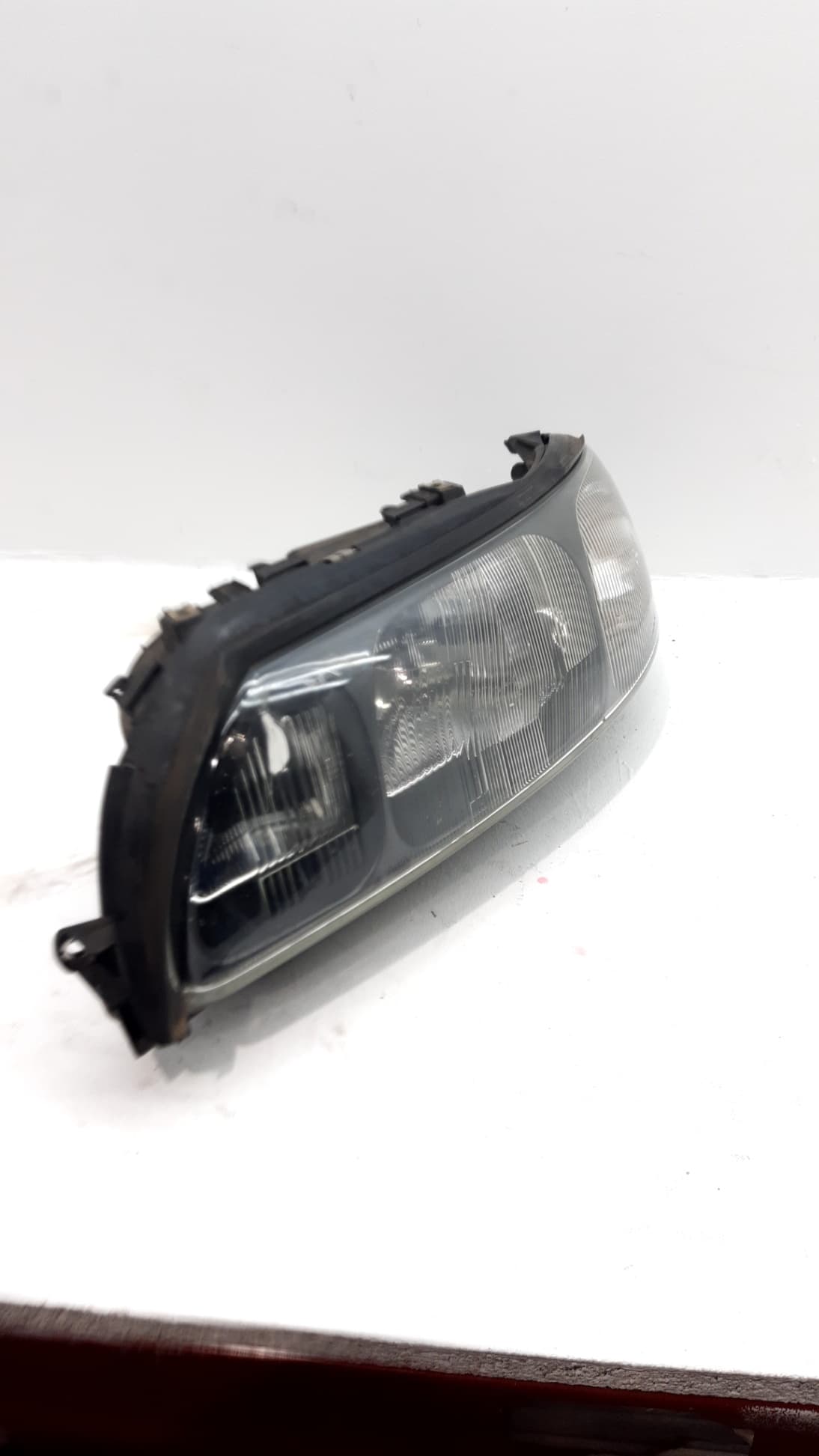 Faro izquierdo VOLVO S60 BERLINA
