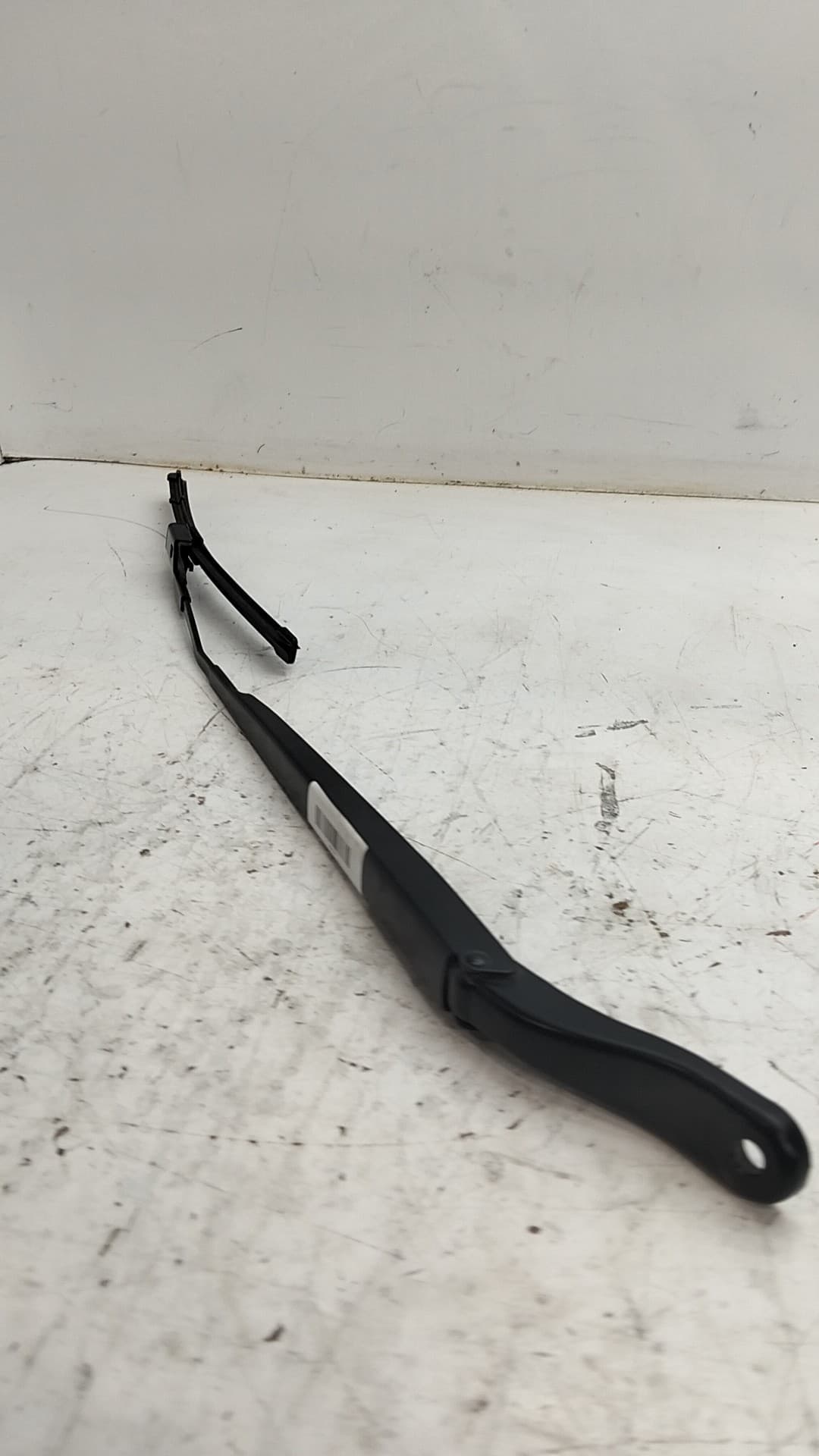 Brazo limpia delantero derecho OPEL CORSA F 3