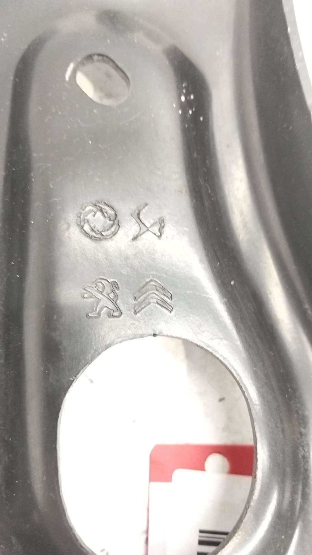Brazo suspension inferior delantero derecho OPEL CORSA F 2
