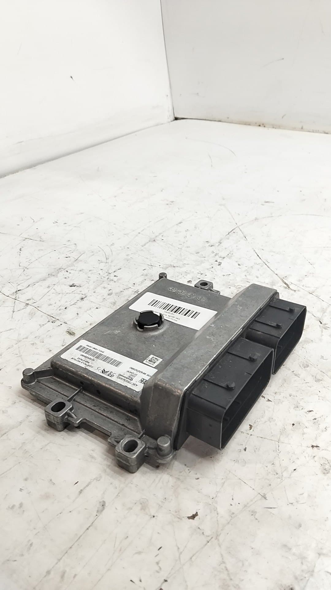 Centralita motor uce OPEL CORSA F 5