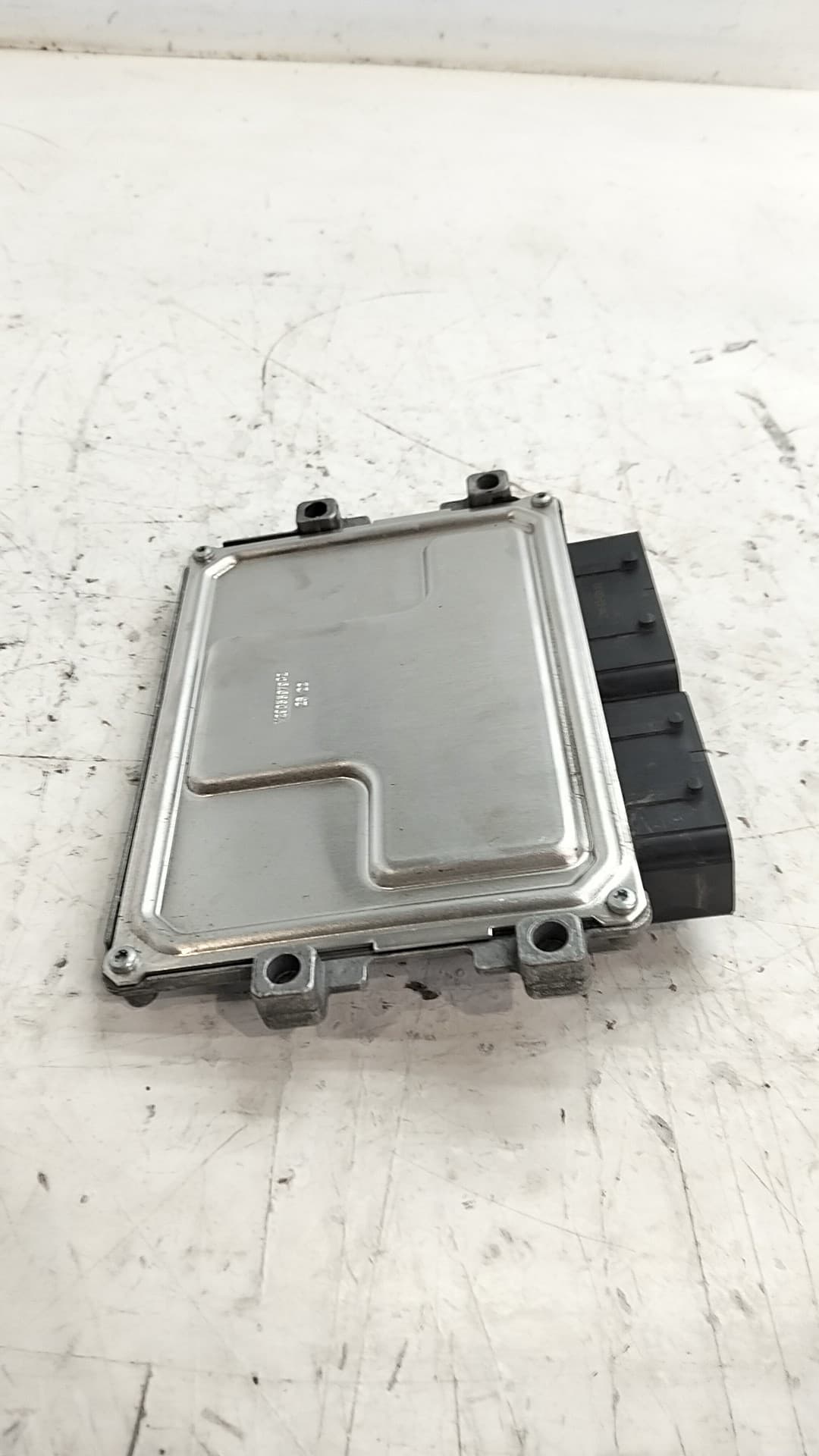 Centralita motor uce OPEL CORSA F 2