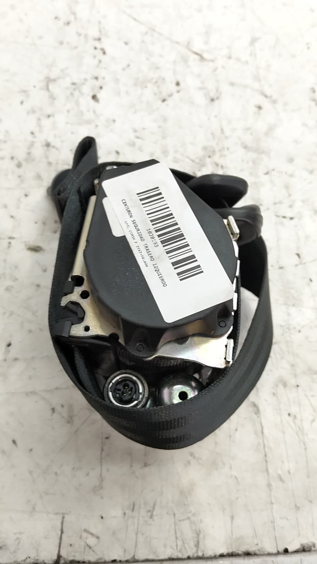 Cinturon seguridad trasero izquierdo OPEL CORSA F