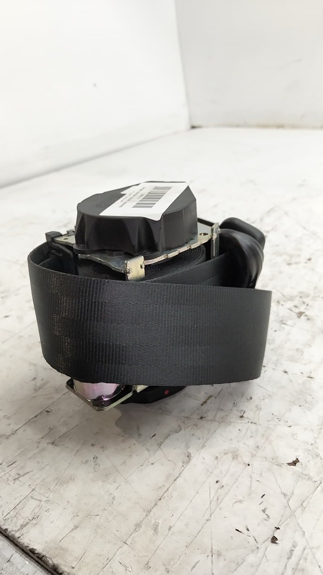 Cinturon seguridad trasero izquierdo OPEL CORSA F 5