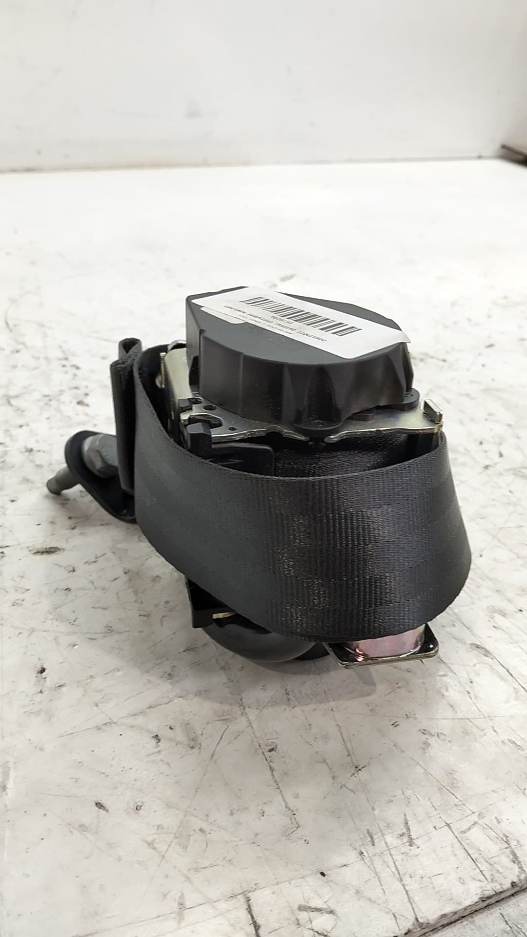Cinturon seguridad trasero izquierdo OPEL CORSA F 4