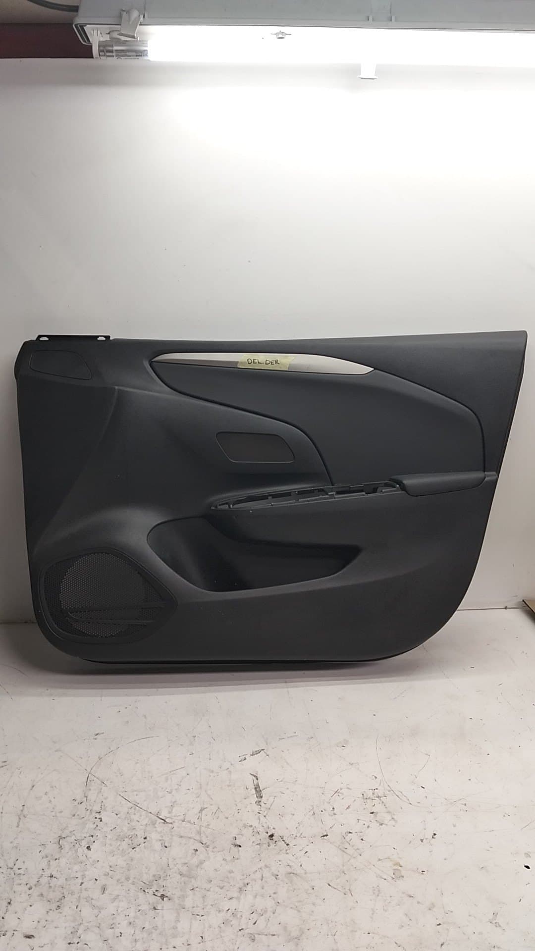 Guarnecido puerta delantera derecha OPEL CORSA F