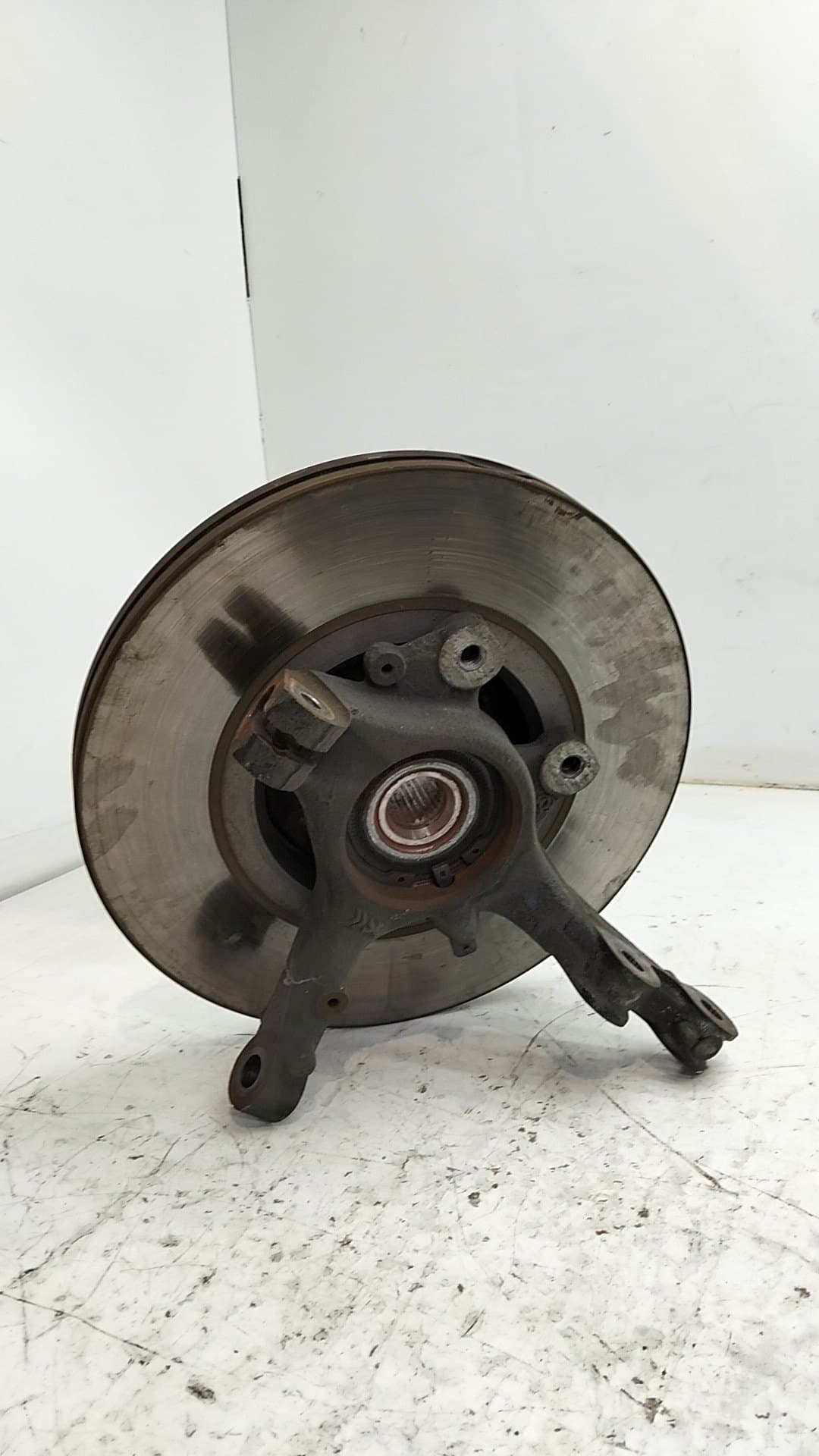 Mangueta delantera derecha OPEL CORSA F