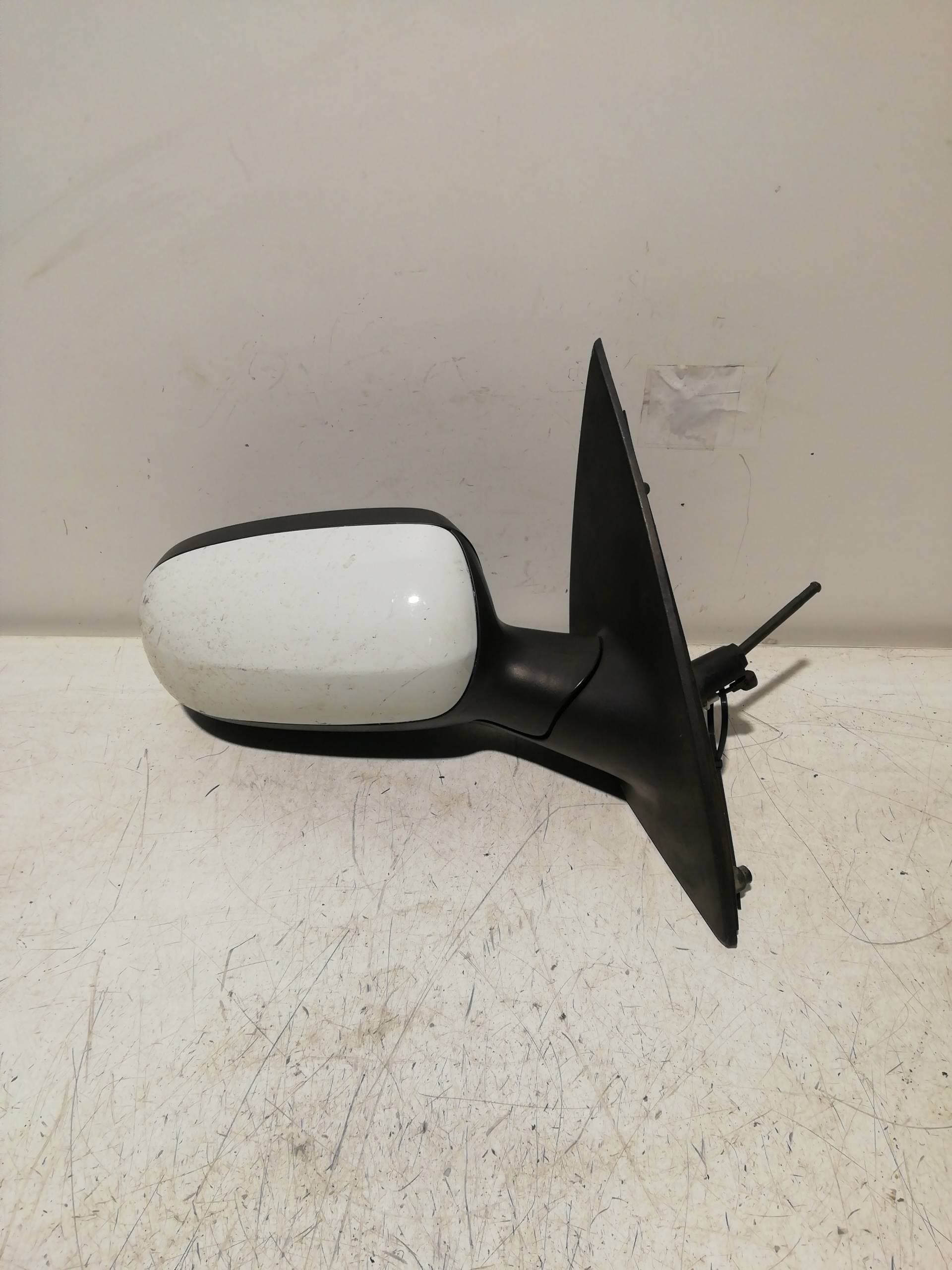 Retrovisor derecho OPEL CORSA C 2