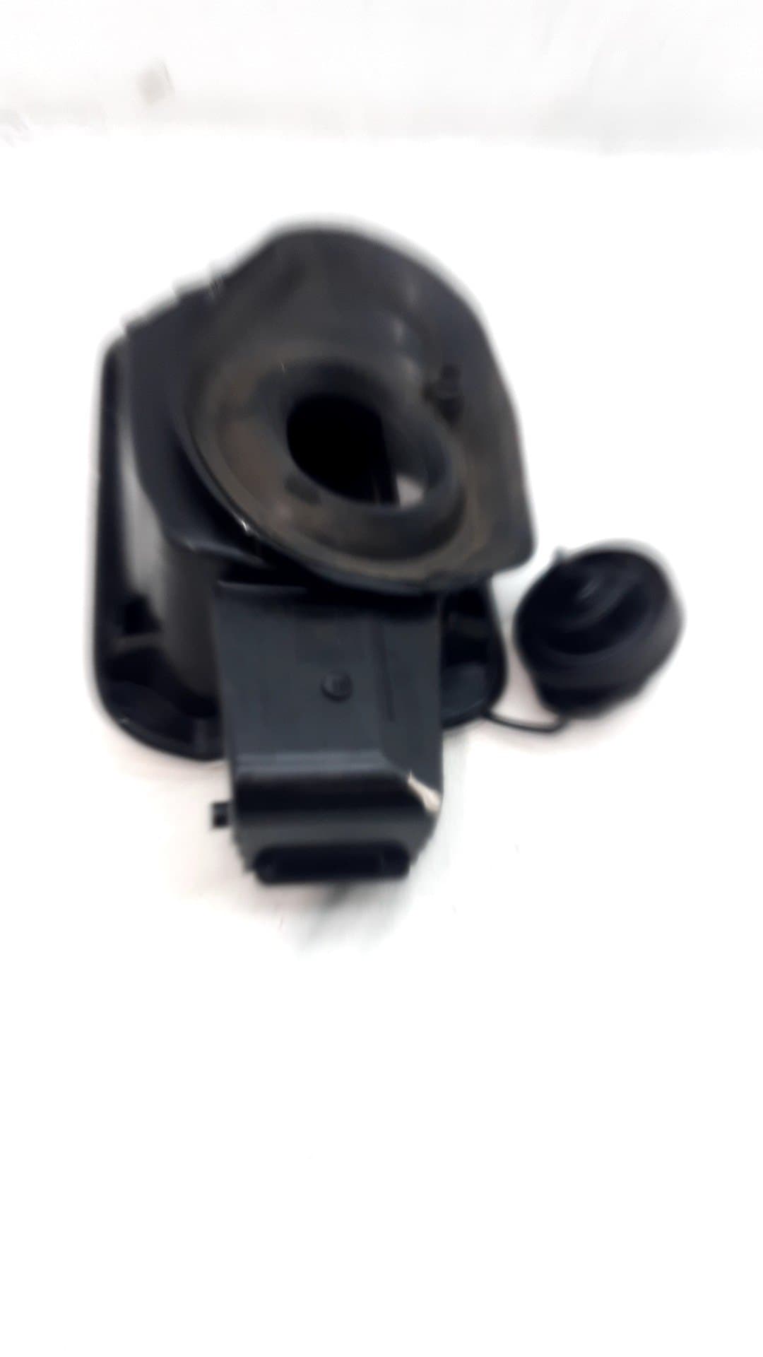 Tapa exterior combustible SEAT ATECA (KH7) 2