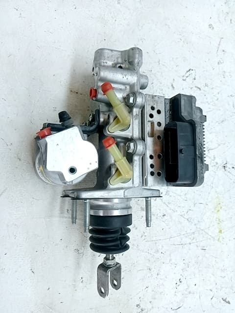 Servofreno TOYOTA PRIUS (NHW30) 2