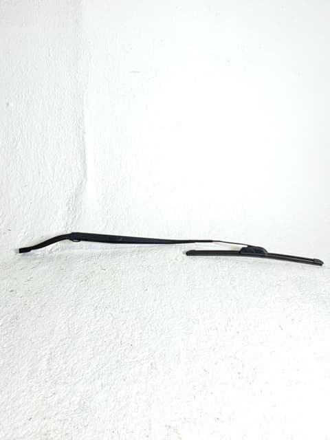 Brazo limpia delantero derecho CHEVROLET CAPTIVA 3
