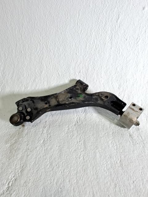 Brazo suspension inferior delantero derecho CHEVROLET CAPTIVA 2