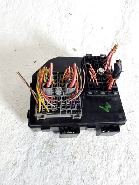 Caja reles / fusibles CHEVROLET CAPTIVA 3