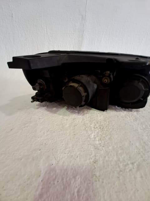 Faro izquierdo CHEVROLET CAPTIVA 3