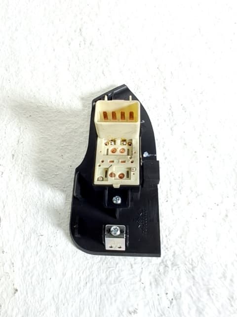 Mando elevalunas trasero izquierdo CHEVROLET CAPTIVA 2