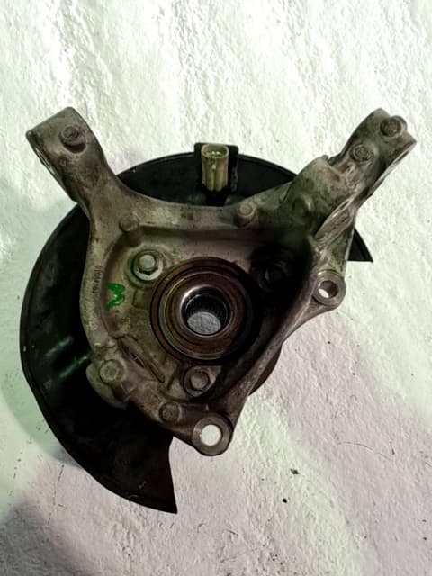 Mangueta delantera izquierda CHEVROLET CAPTIVA