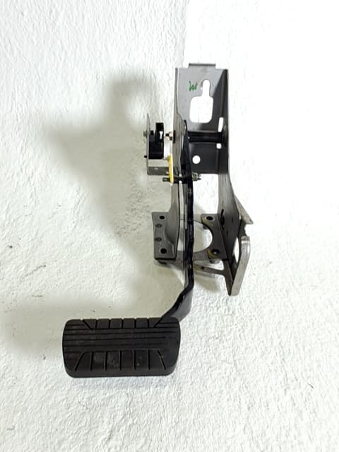 Pedal freno CHEVROLET CAPTIVA