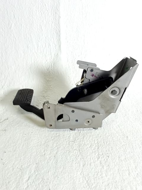 Pedal freno CHEVROLET CAPTIVA 4