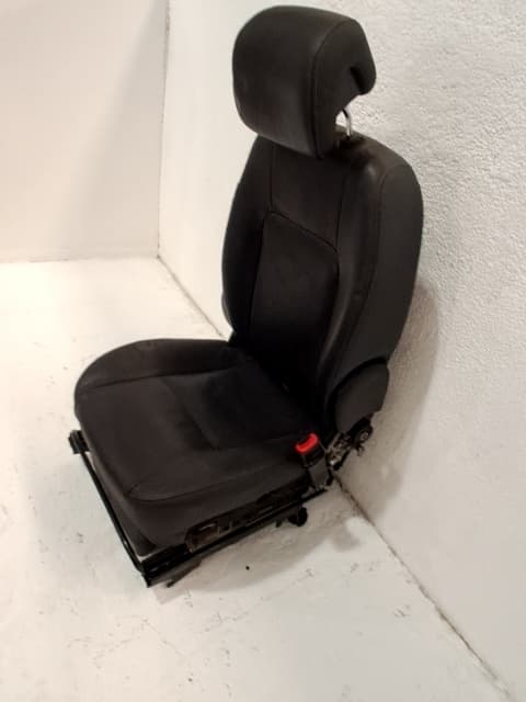 Asiento delantero derecho CHEVROLET CAPTIVA 4