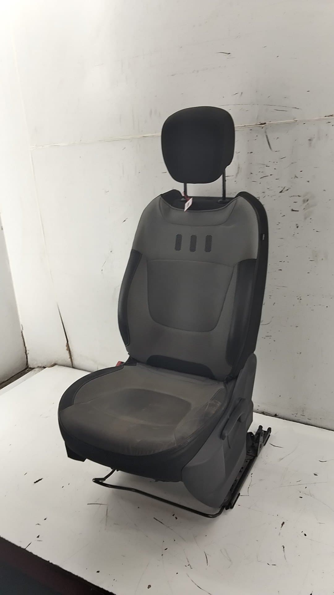 Asiento delantero izquierdo RENAULT CAPTUR 3