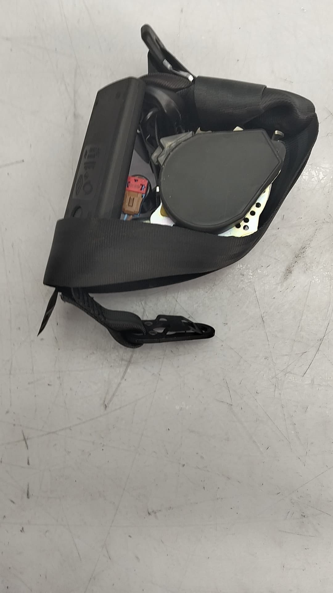 Cinturon seguridad delantero derecho RENAULT CAPTUR 2